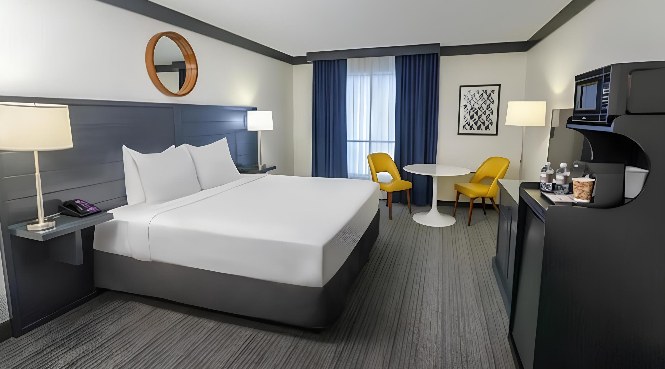 Premium Pool View King